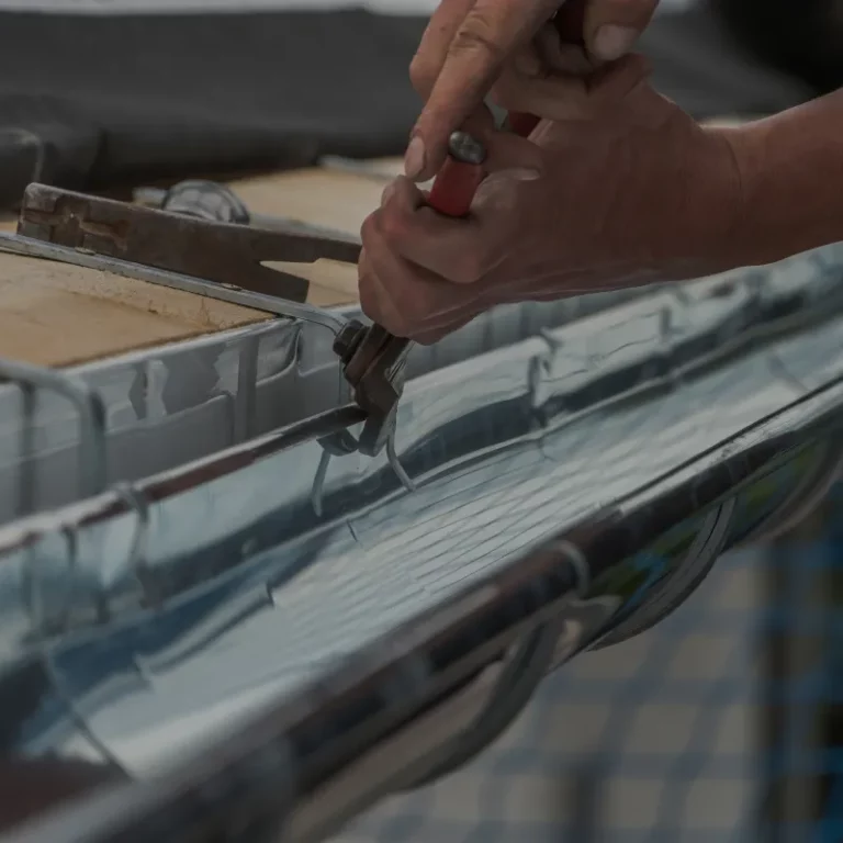 65ddbd0e8d46b505ff87a35c_service-zinguerie