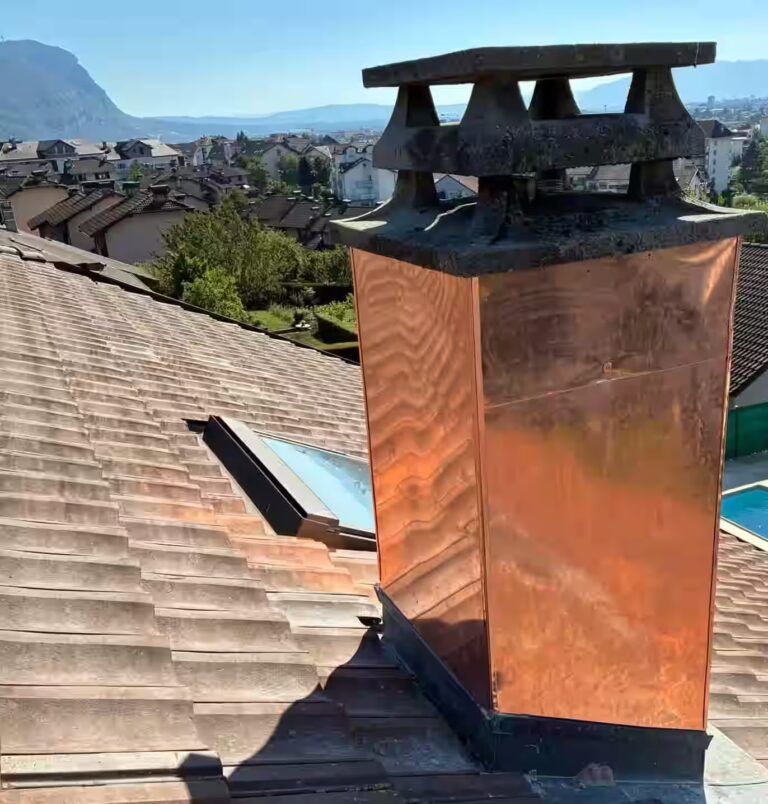 encadrement de cheminée en cuivre